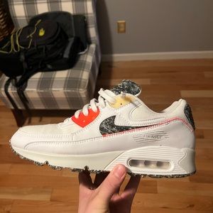Size 12 air max 90